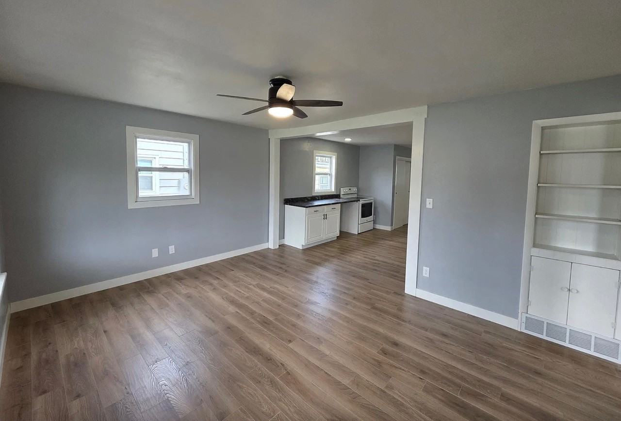 2124 Cincinnati Ave #NA - Photo 2 of 13