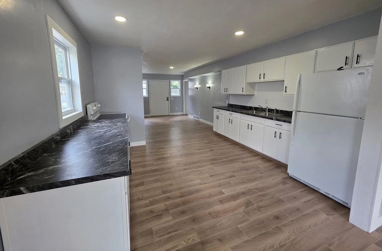 2124 Cincinnati Ave #NA - Photo 6 of 13