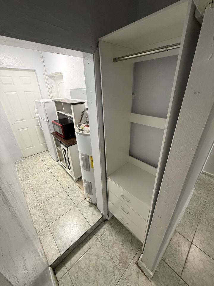6387 Coral Way #NA - Photo 4 of 10