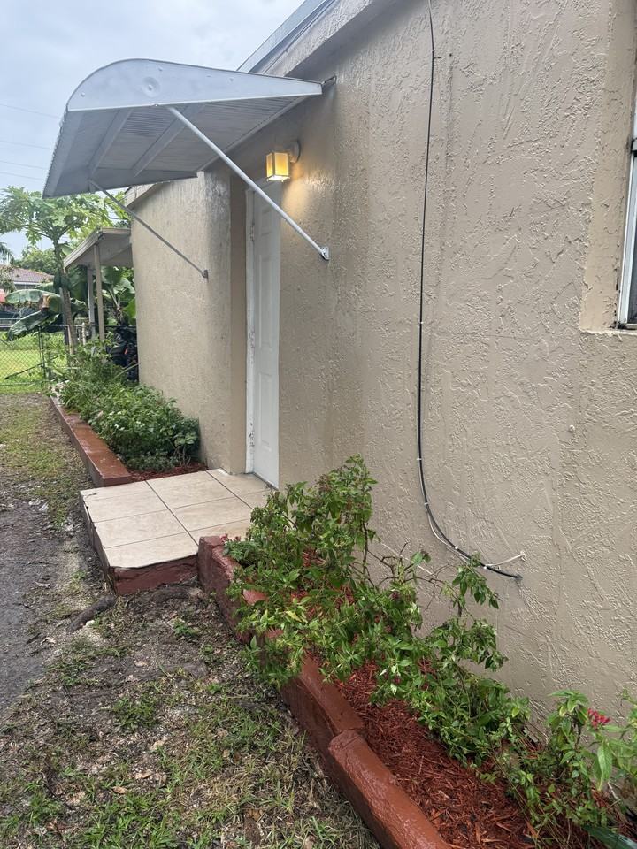 6387 Coral Way #NA - Photo 2 of 9