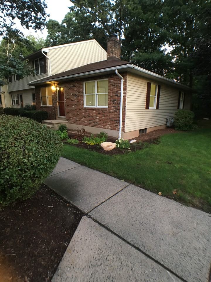 Windwood Dr #2 - Photo 3 of 9