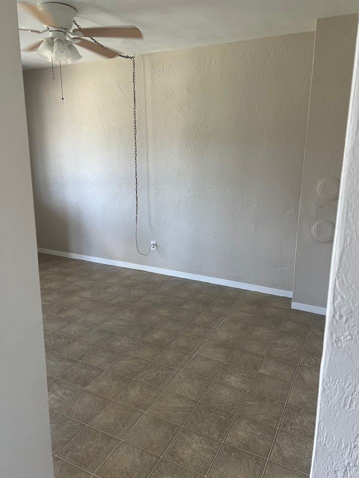 254 Sherwood Ln #NA - Photo 3 of 10