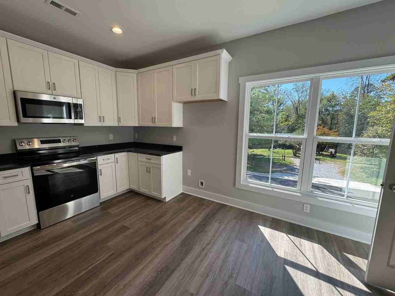 66 Pelt Ln #66 - Photo 4 of 17