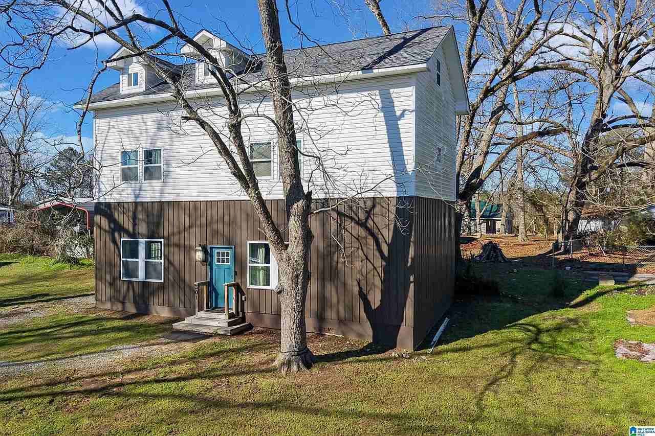 301 Wisteria Ln #NA - Photo 2 of 21