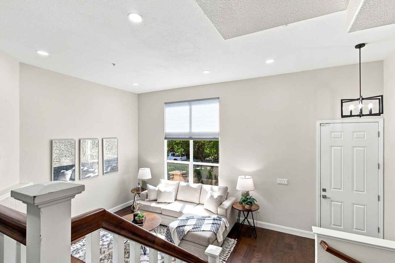 37 Esfahan Dr #NONE - Photo 5 of 46