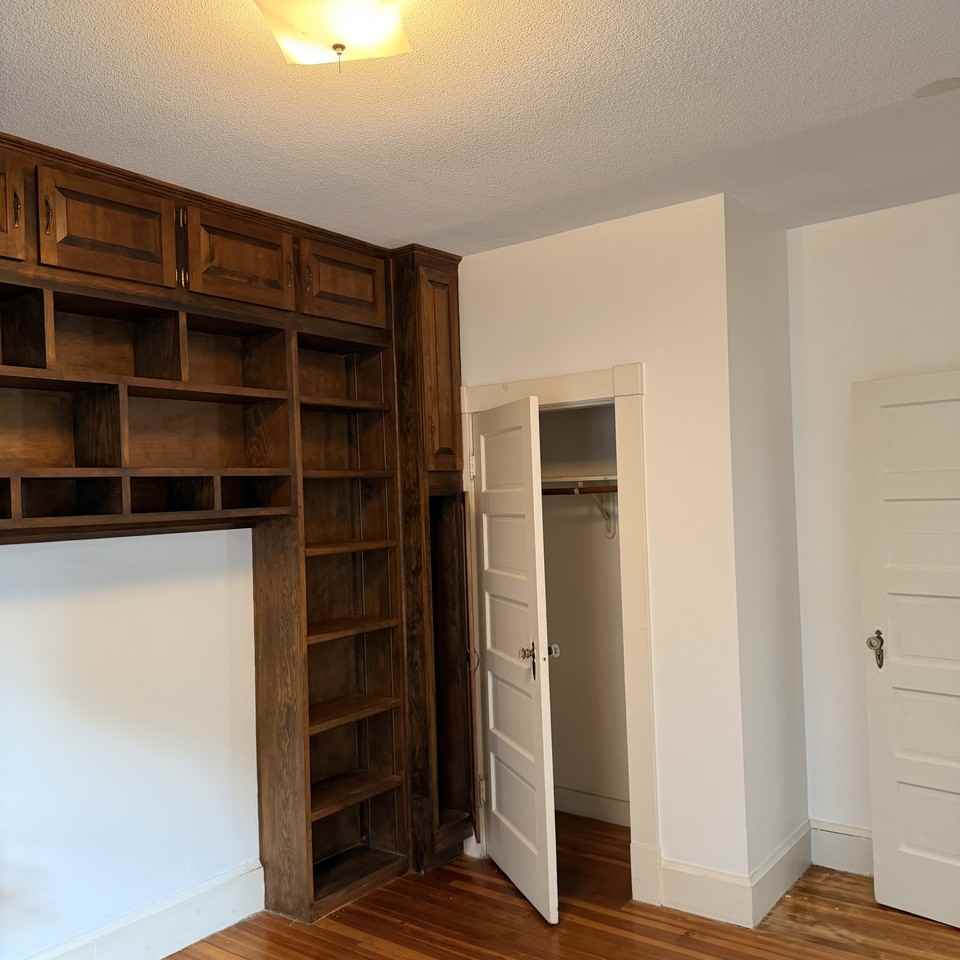 62 Firglade Ave #1 - Photo 4 of 16