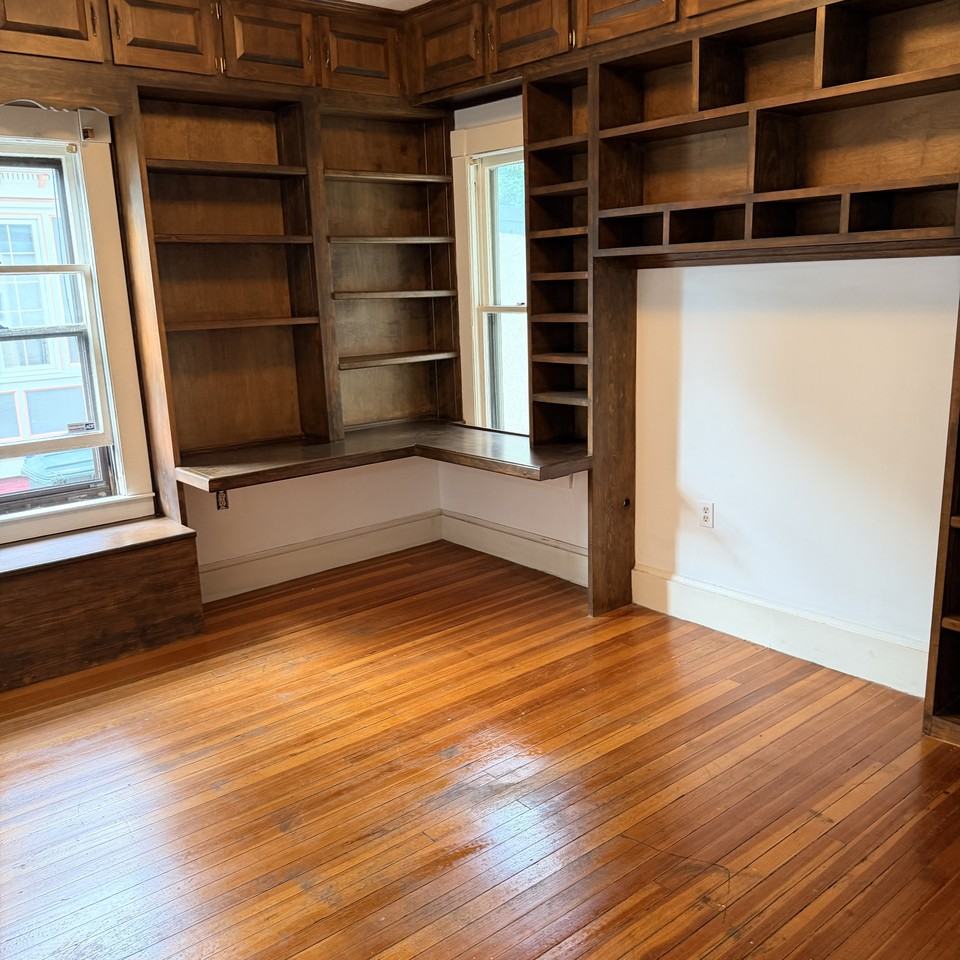 62 Firglade Ave #1 - Photo 5 of 16