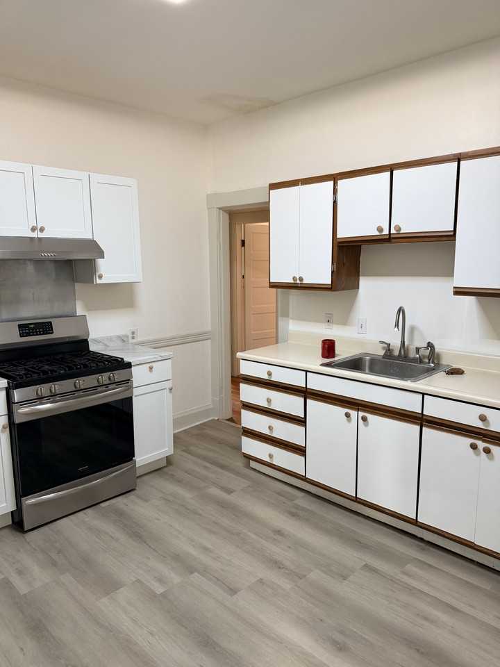 62 Firglade Ave #1 - Photo 7 of 16