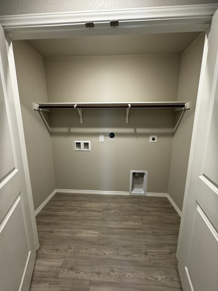 4743 Independence Hl #NA - Photo 3 of 14