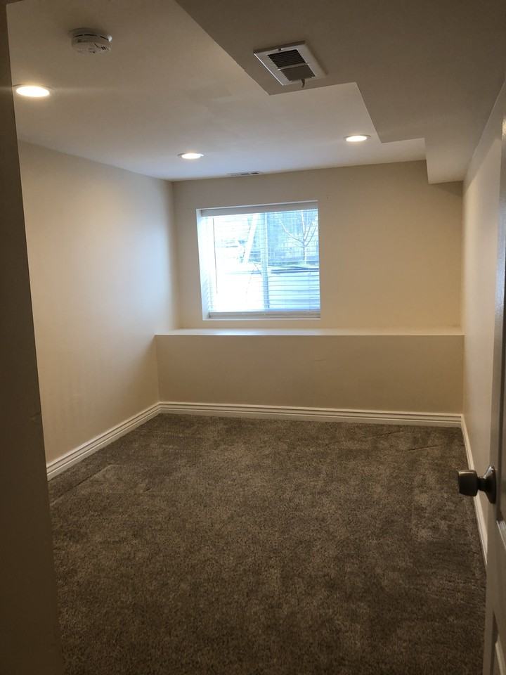 12084 S Heron Ridge Cir #BS - Photo 5 of 10
