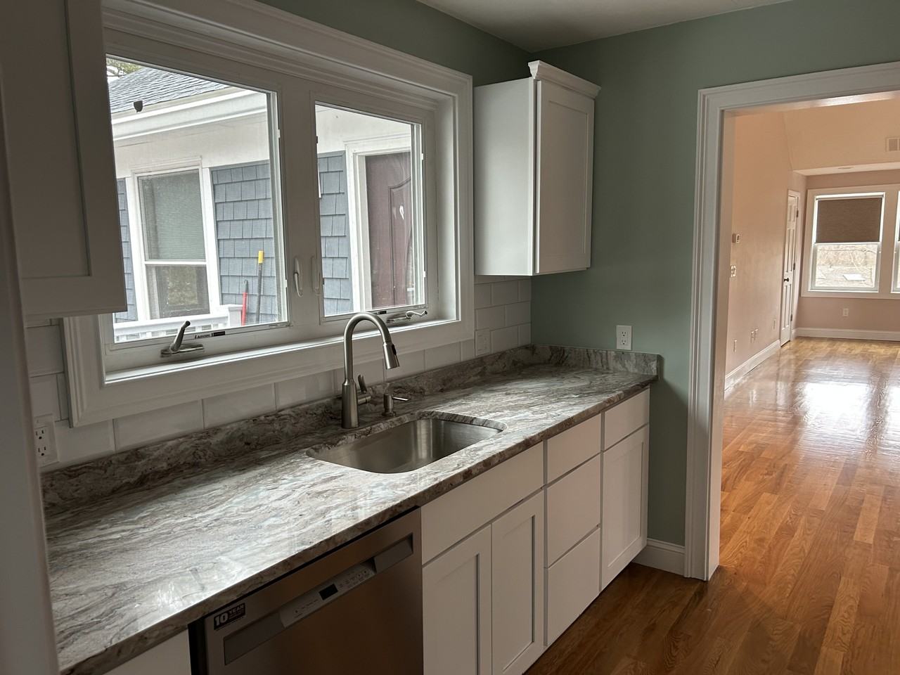 266 Pleasant St #2 - Photo 5 of 21