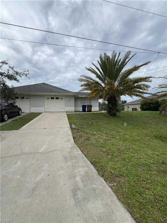 1543 Hightower Ave S #NA - Photo 3 of 21