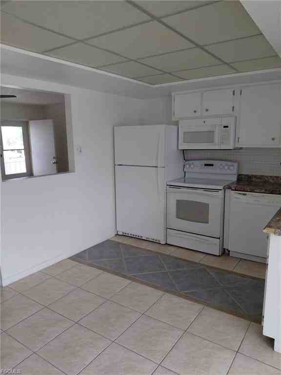 341 Joel Blvd #217 - Photo 6 of 15