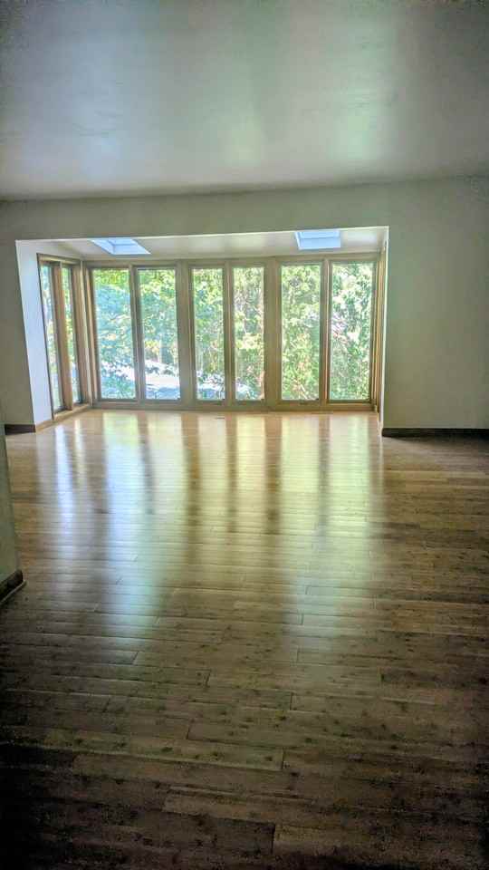 954 N 124th St #2 - Photo 4 of 19