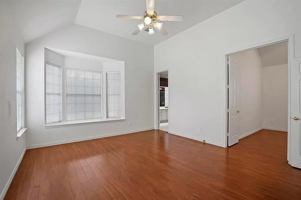 3420 Devonshire Ct #NA - Photo 5 of 10