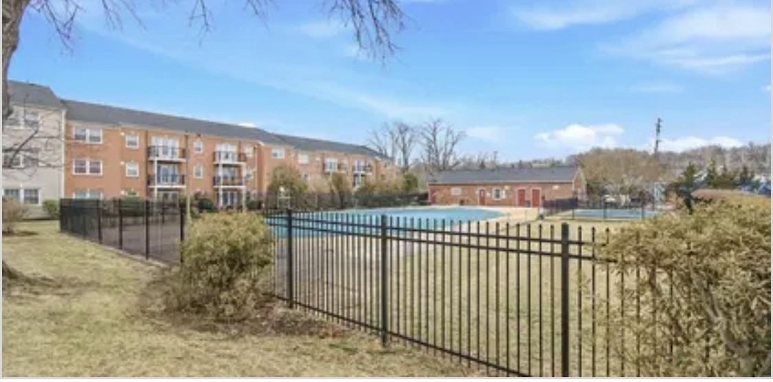 9467 Fairfax Blvd #201 - Photo 4 of 12