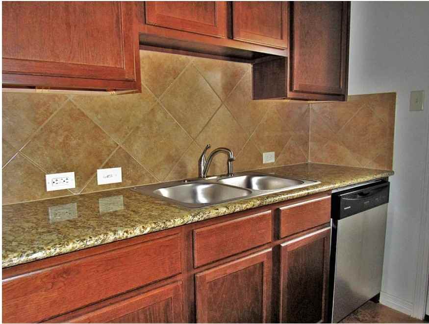 608 Karey Dr #B - Photo 4 of 10