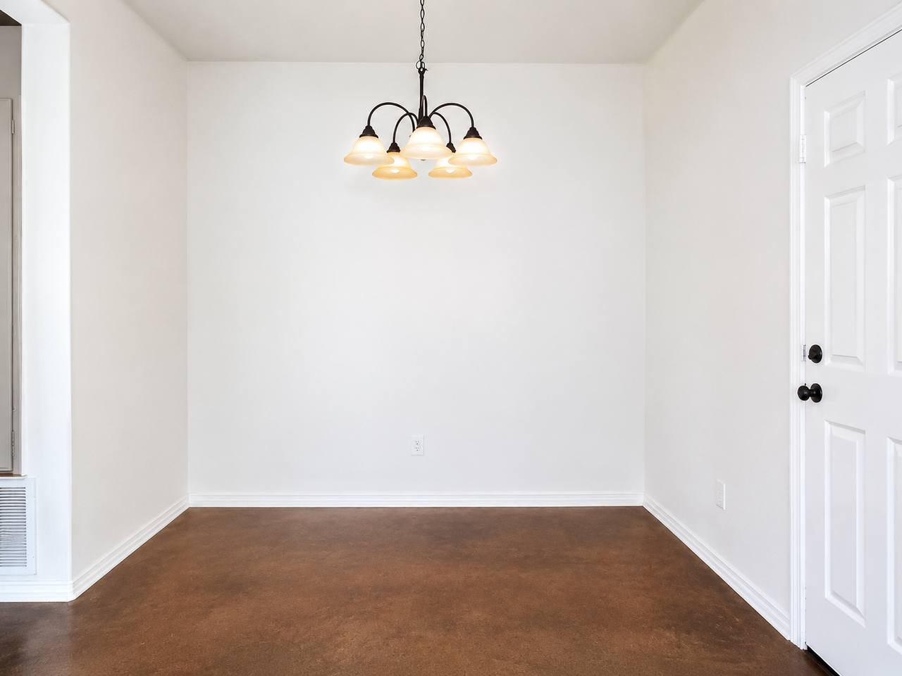 608 Karey Dr #B - Photo 5 of 10
