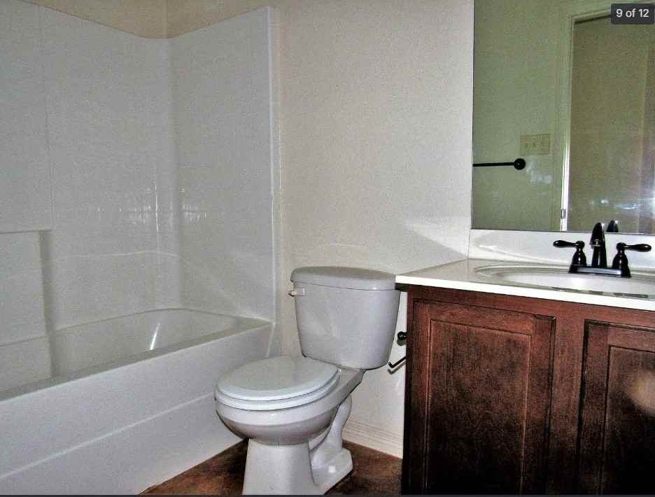 608 Karey Dr #B - Photo 7 of 10