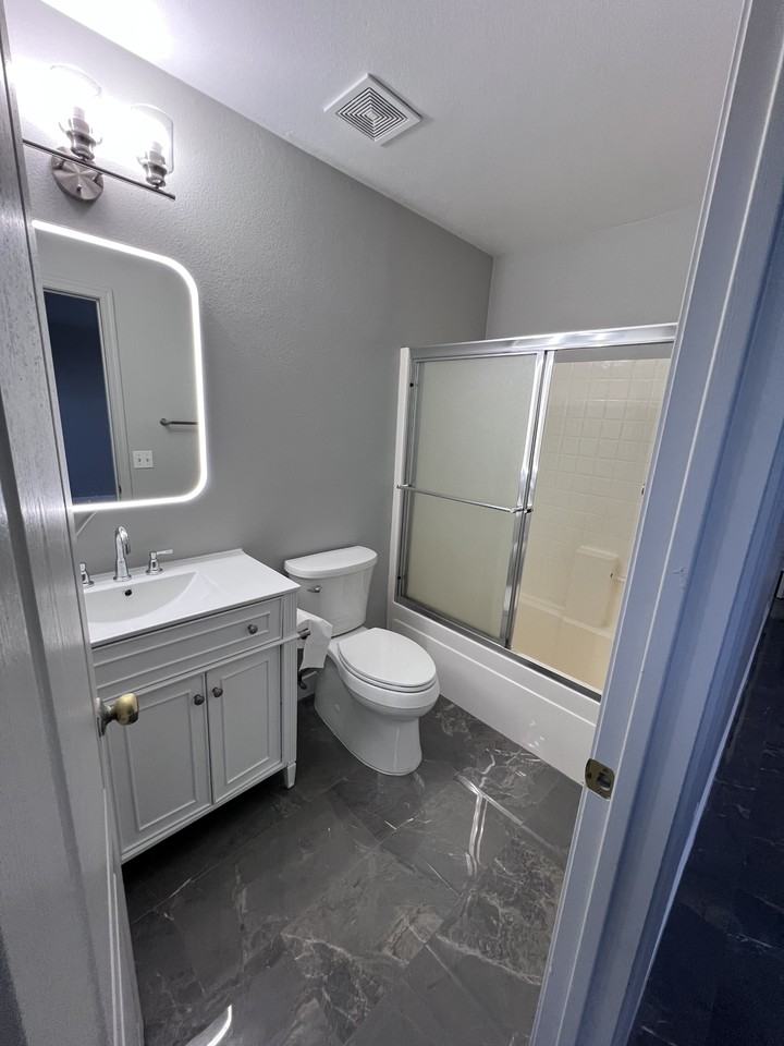 15784 W Crocus Dr #NA - Photo 5 of 18