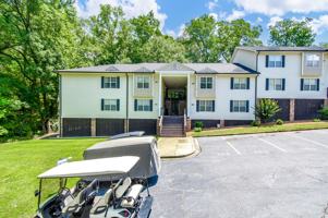 featured image of 741 Lakeview Ridge Ct #103