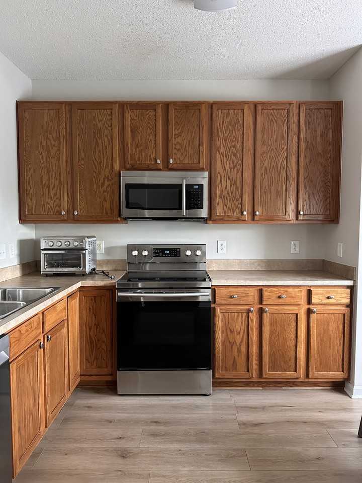 144 Queensberry Ct #144 - Photo 4 of 20