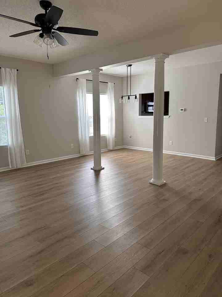 144 Queensberry Ct #144 - Photo 6 of 20