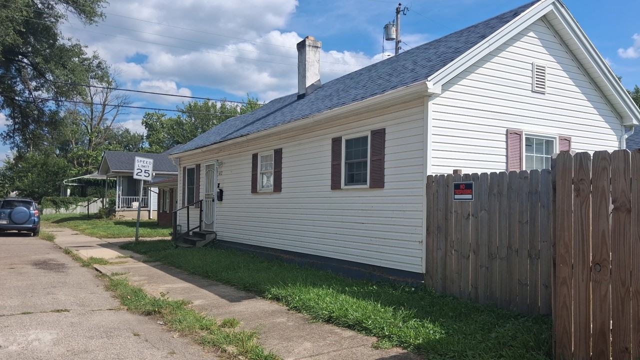 612 Willow St #NA - Photo 5 of 9