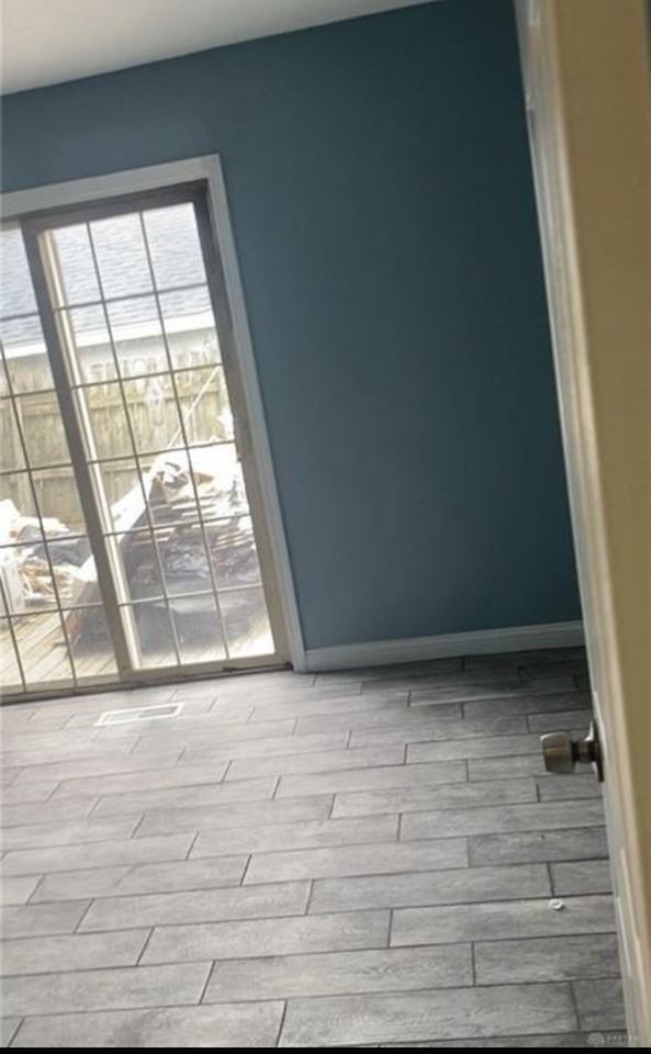 612 Willow St #NA - Photo 7 of 9