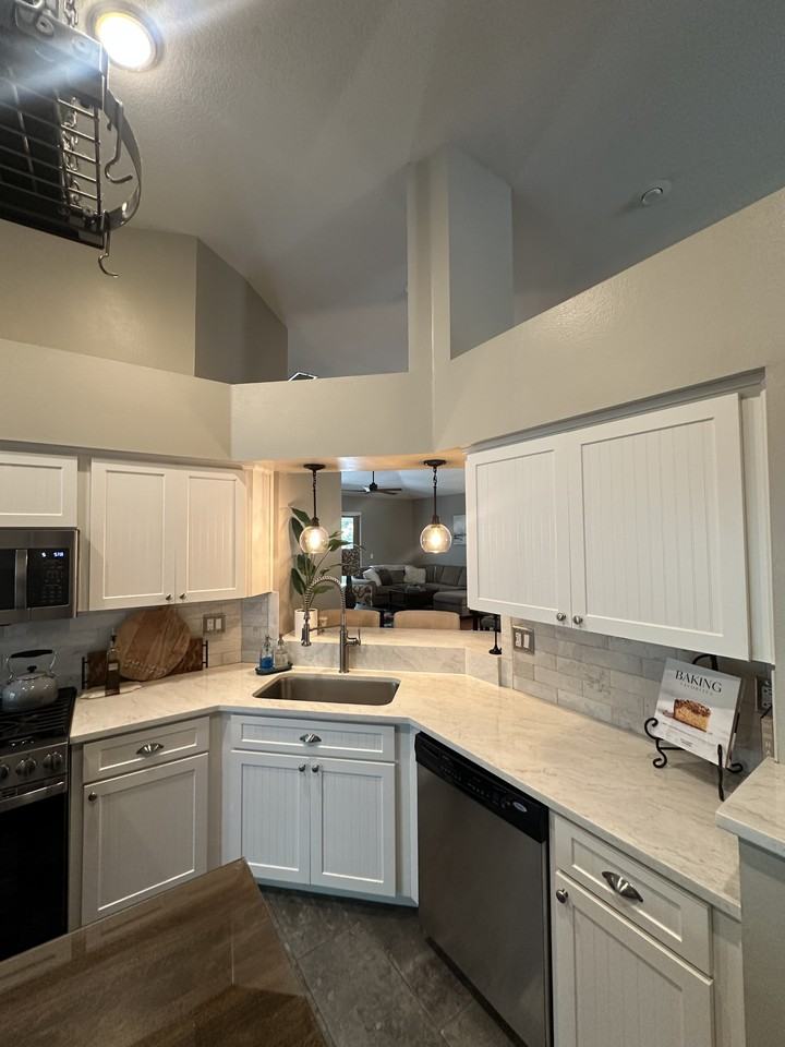 11822 Easthampton Dr #NA - Photo 5 of 35
