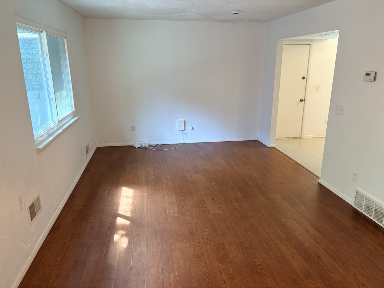 4179 Greenwood Ave #NA - Photo 4 of 13
