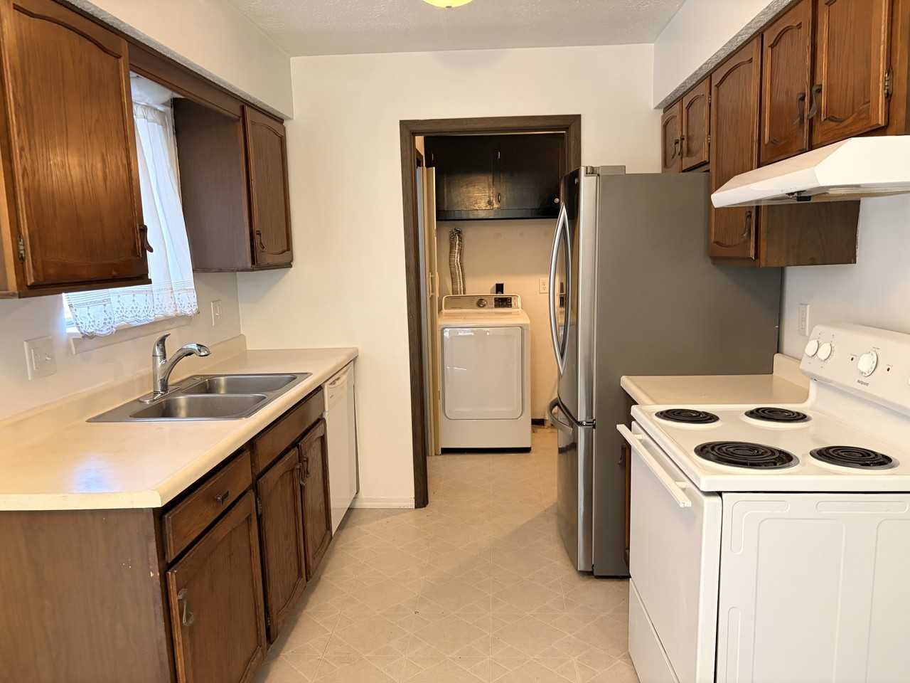 4179 Greenwood Ave #NA - Photo 7 of 13