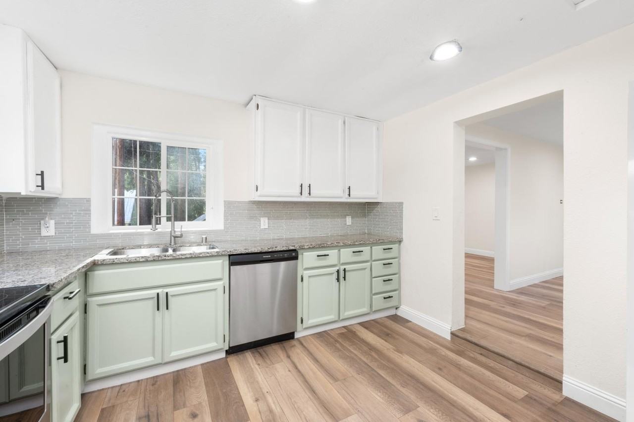 2877 Polaris St #NA - Photo 4 of 16