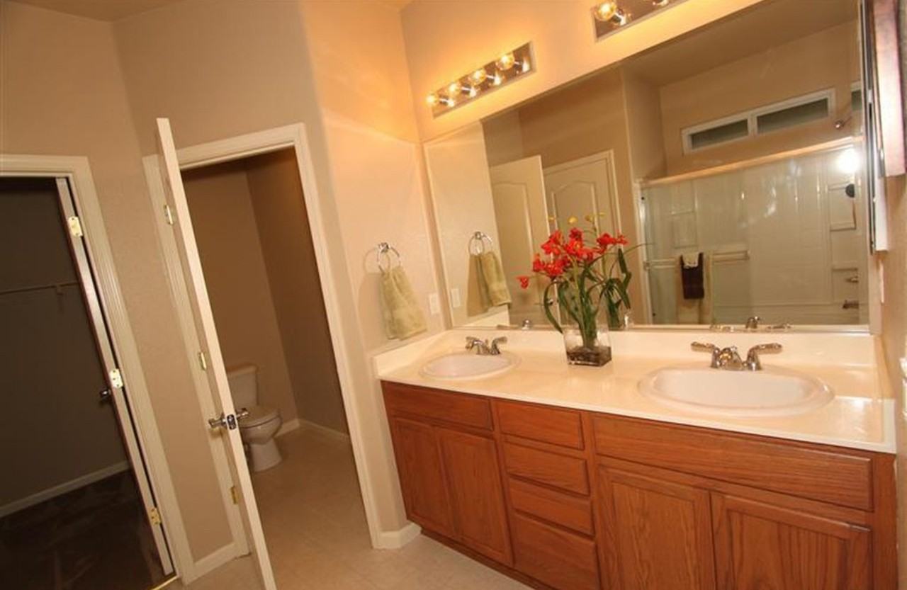2326 S Caesar Ave #NA - Photo 7 of 7