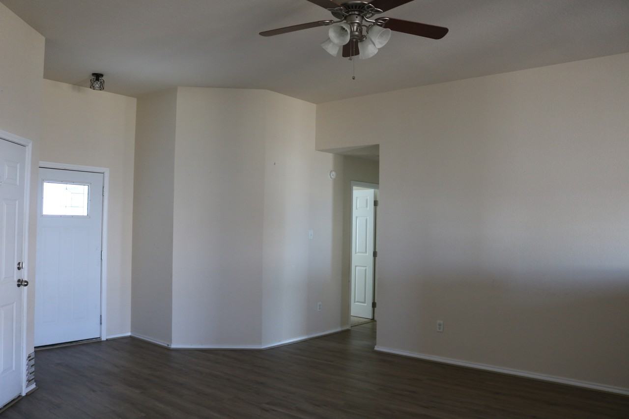 12320 Micah Dr #NA - Photo 4 of 19