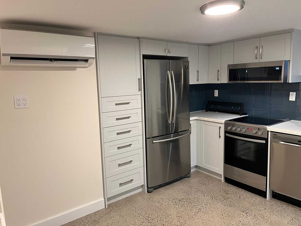 172 High Park Avenue - Photo 2 of 24