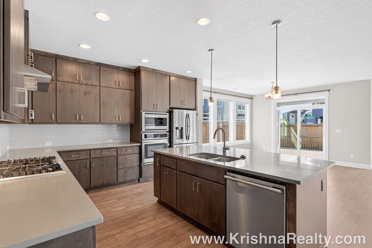 3979 Se 68th Ave - Photo 3 of 28