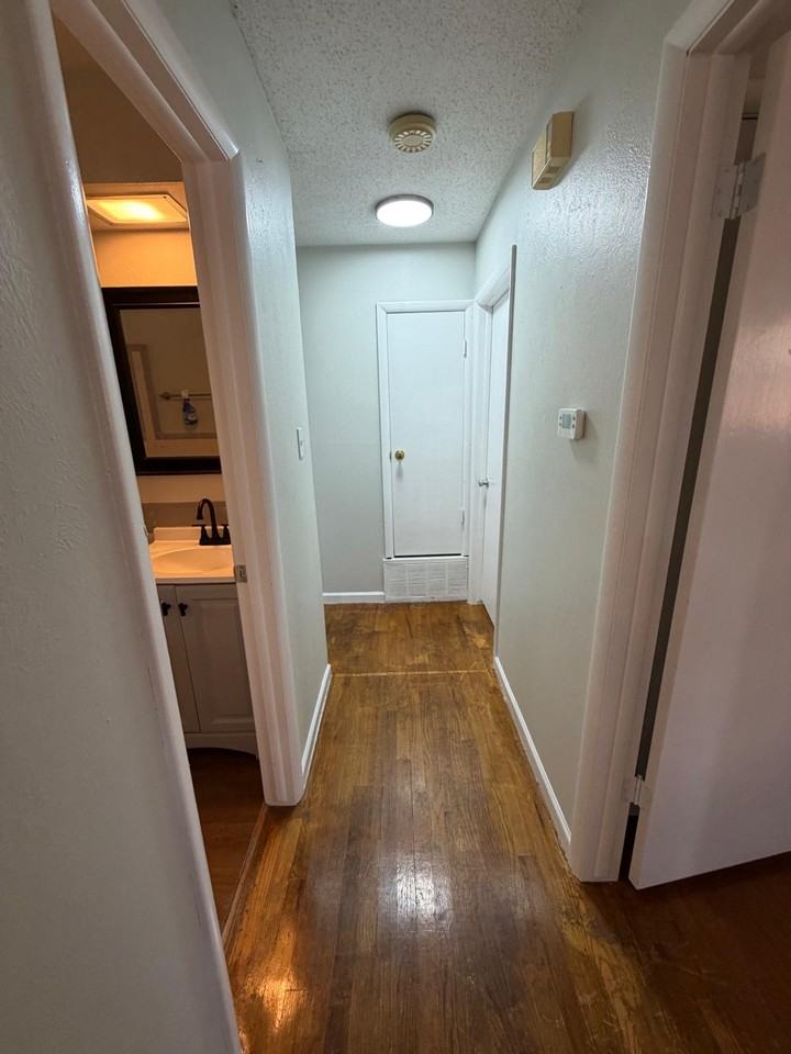 6721 Nw Compass Dr #NA - Photo 7 of 21