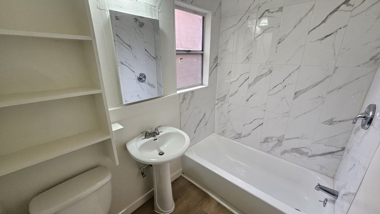815 South Lake Street #101 - Photo 7 of 9