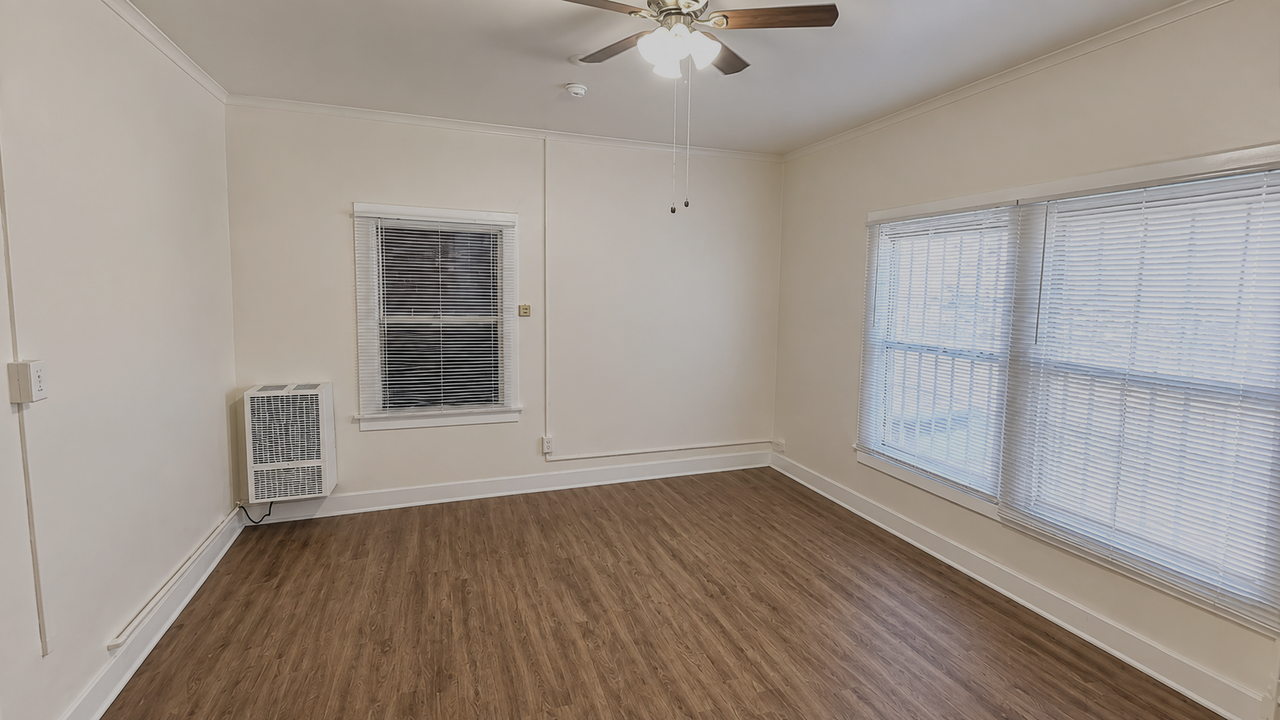 815 South Lake Street #101 - Photo 2 of 9