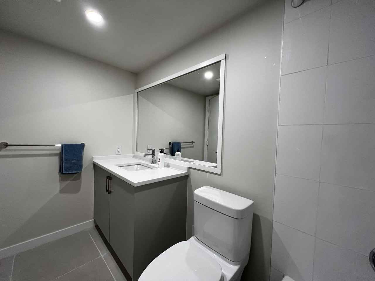 2008 Fullerton Avenue #806 - Photo 6 of 14