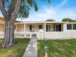 featured image of 19021 Avenue Of The Oaks