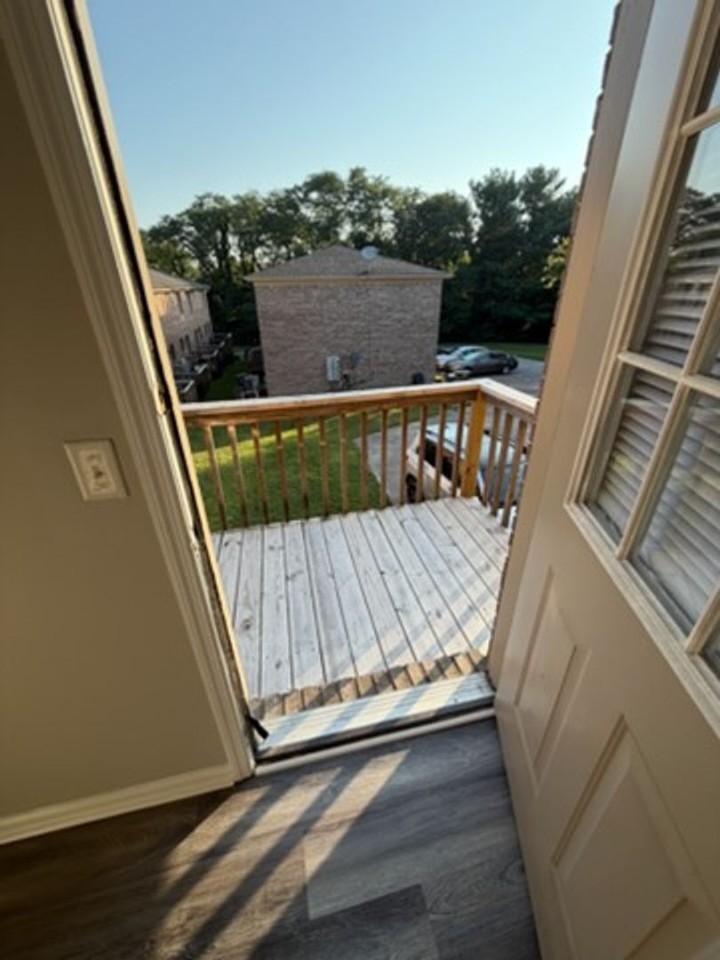 217 Churchill Drive - Photo 3 of 20