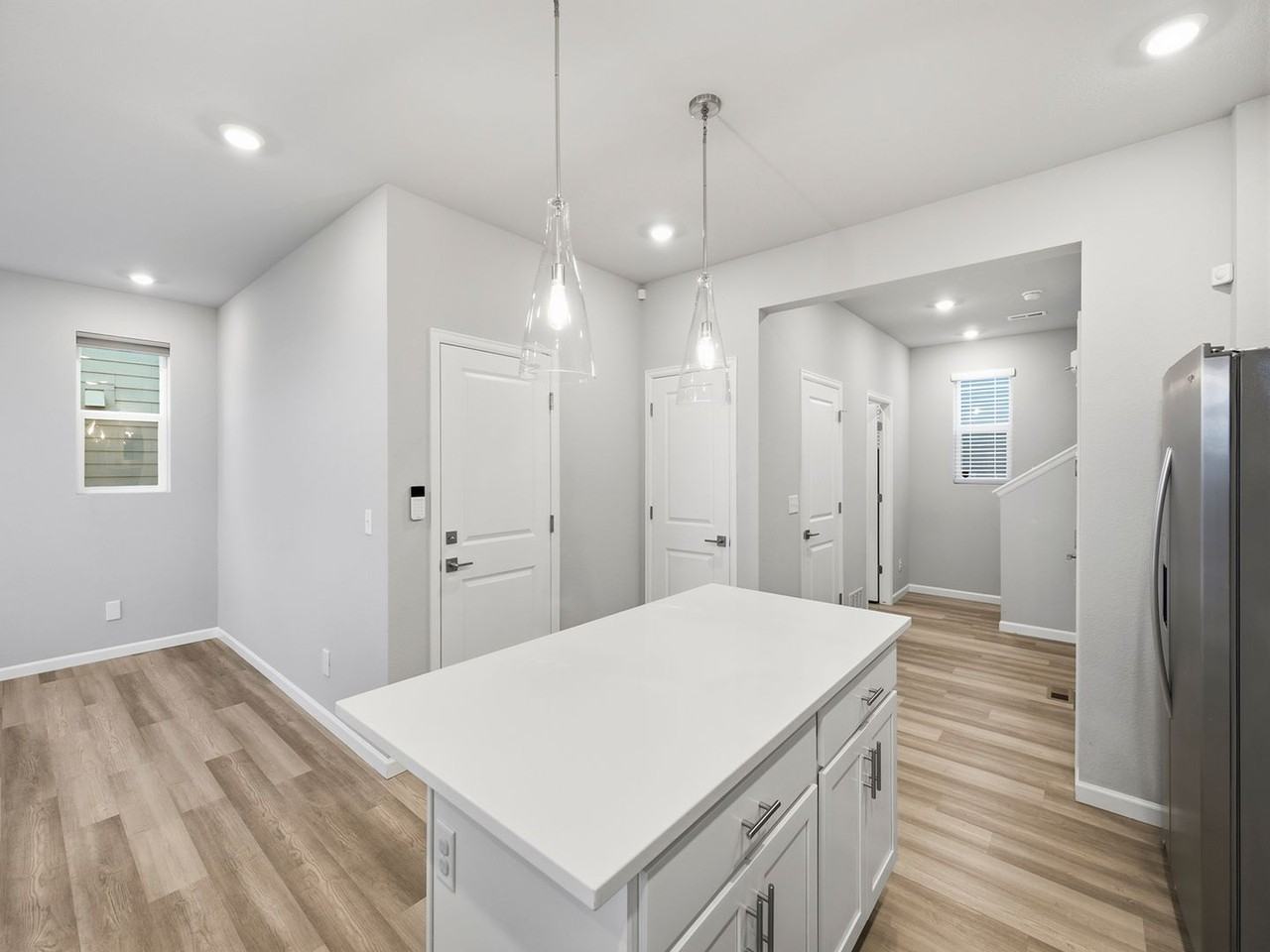 2135 Arborwood Ln - Photo 3 of 17