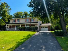 featured image of 590 Kamran Dr