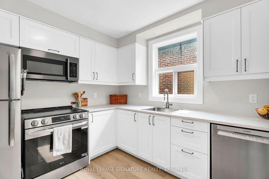 117 Hillsdale Avenue East #3 - Photo 2 of 23