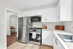 117 Hillsdale Avenue East #3 - Photo 1 of 1