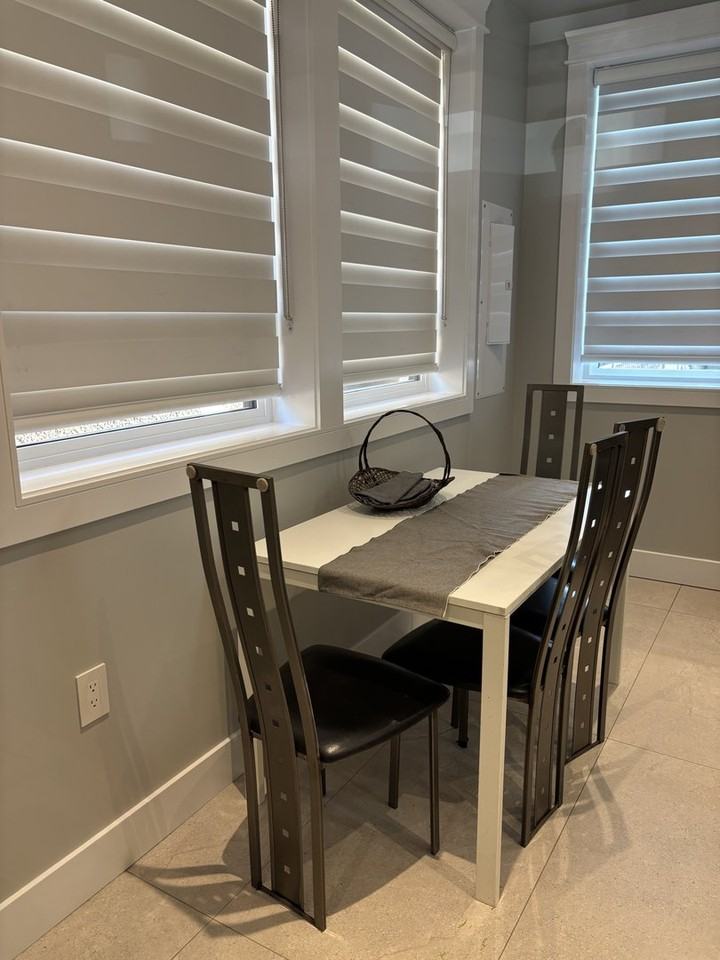 6272 Butler St - Photo 3 of 8