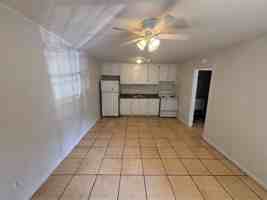 featured image of 1880 Green Dr Nw