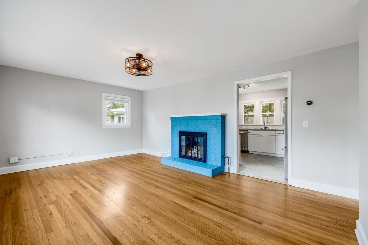 223 Fayetteville St - Photo 5 of 33
